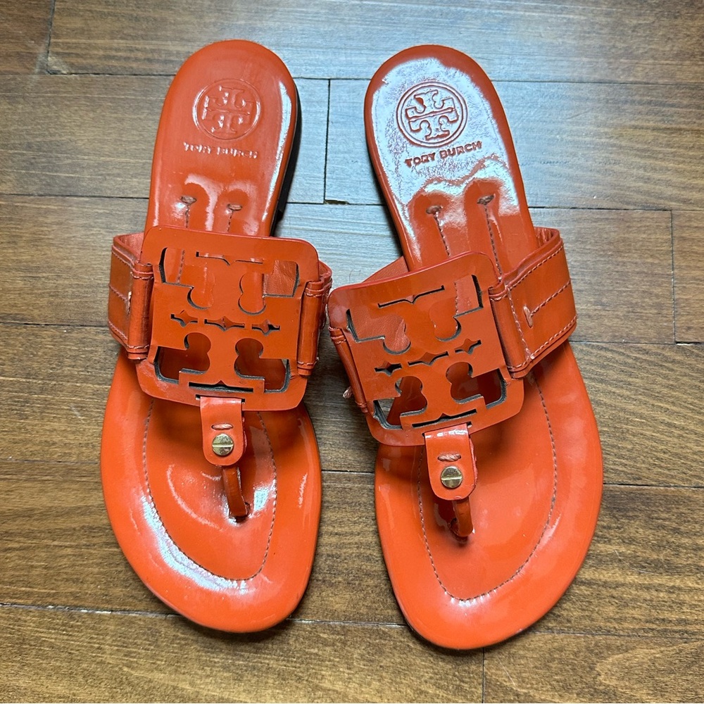 Tory Burch Throwback Thong Sandal